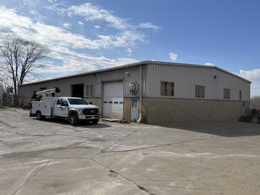 3700 N Main St, East Peoria, IL 61611